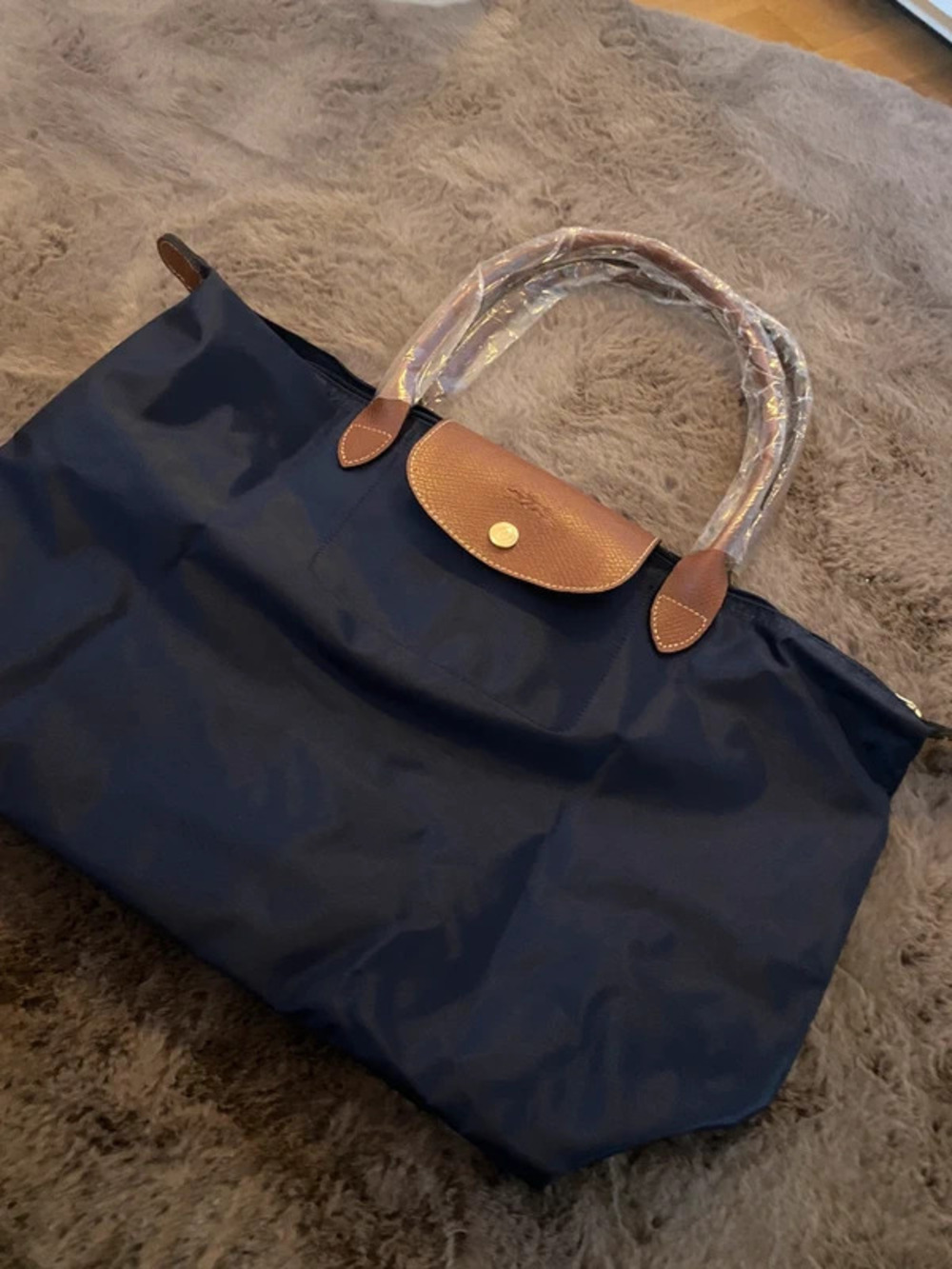 LONGCHAMP Epure Small Shoulder Bag